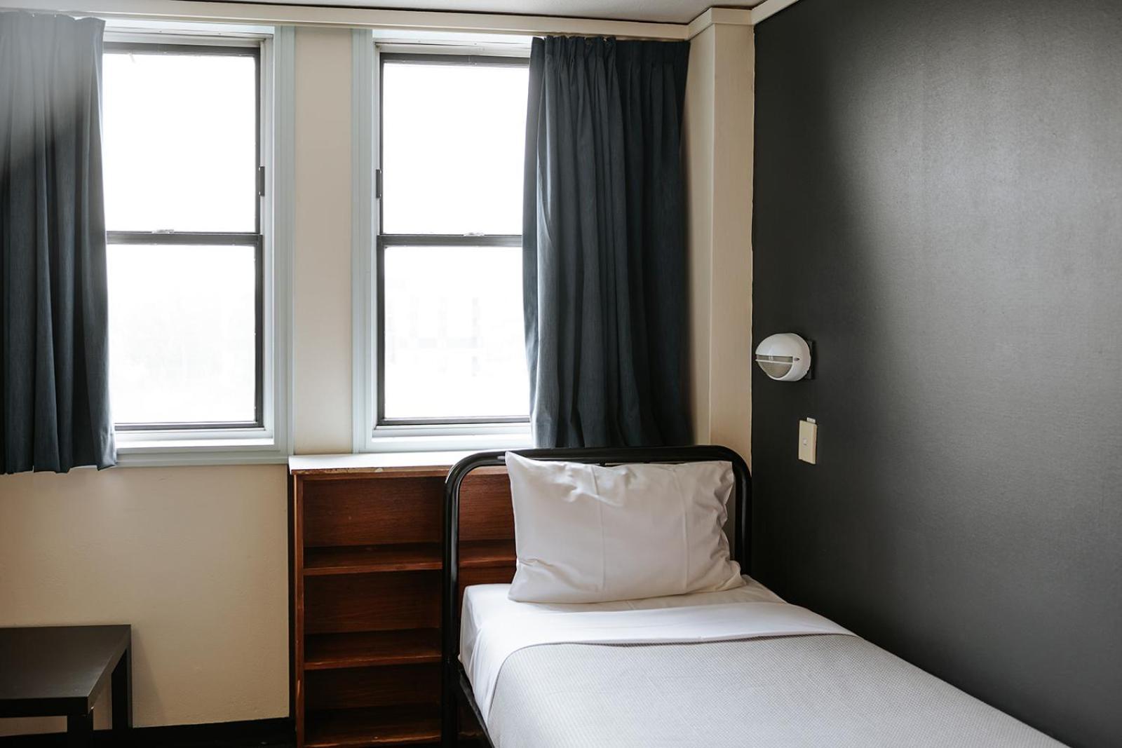 Canberra Accommodation Centre Экстерьер фото