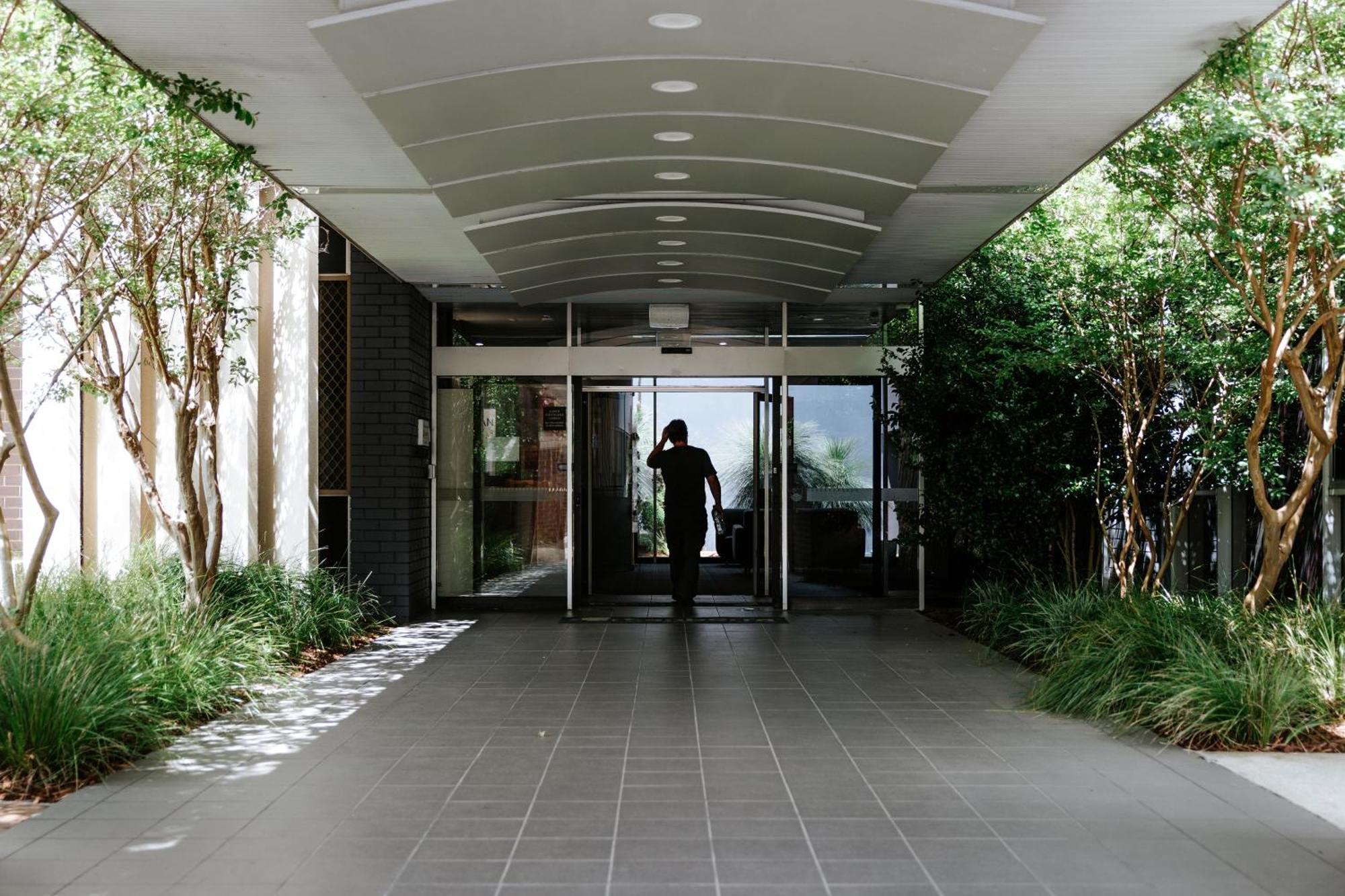 Canberra Accommodation Centre Экстерьер фото